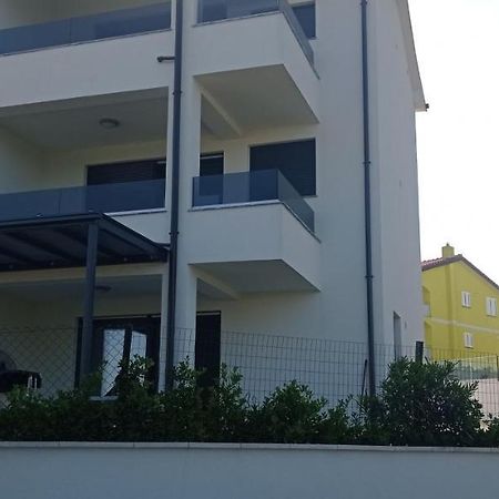 Apartman Ana Sveti Anton  外观 照片